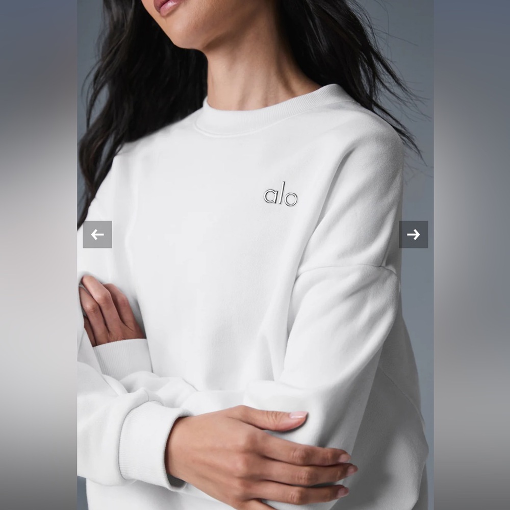 Alo Accolade Crew Neck Pullover Sweatshirt in White